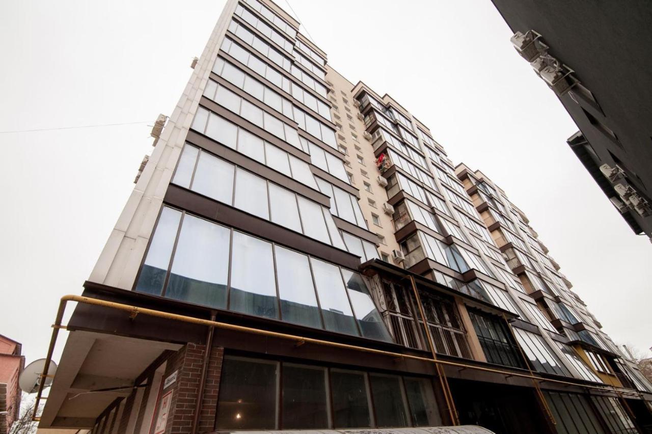 Lia*S Deluxe Apartment In The Center Chisinau Exterior foto