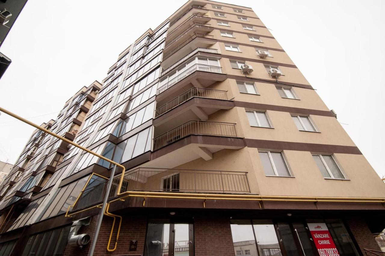 Lia*S Deluxe Apartment In The Center Chisinau Exterior foto
